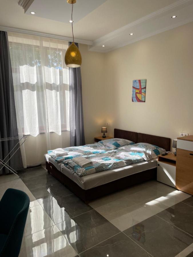 Kovács Apartmanház Kiskunhalas Camera foto