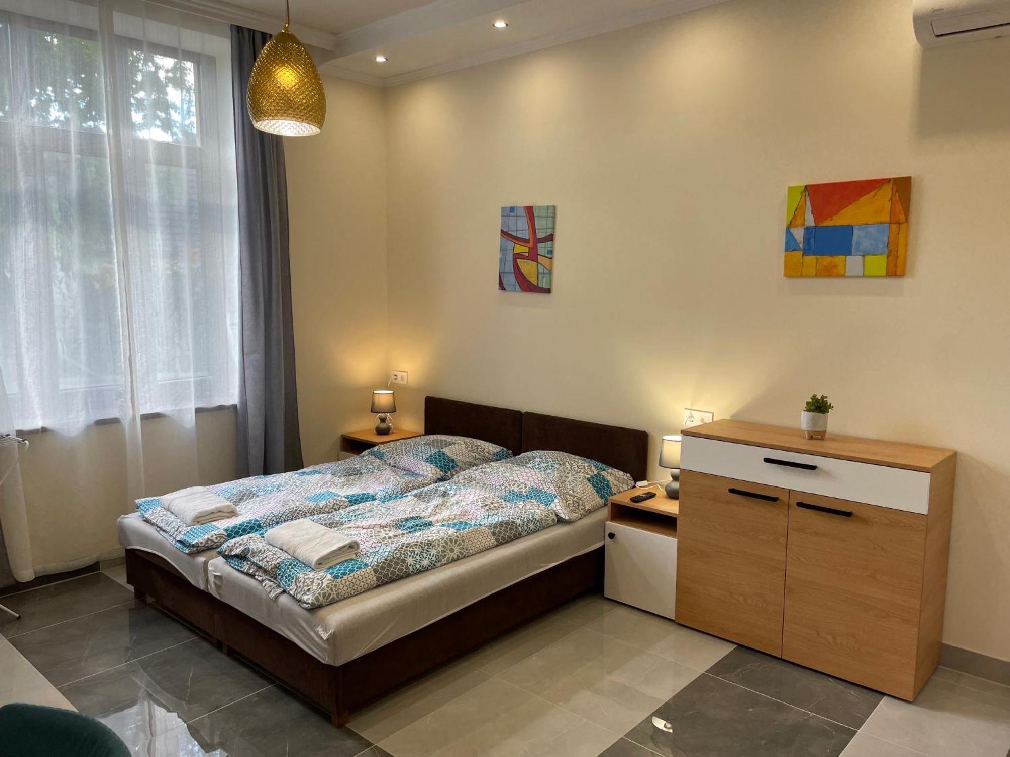 Kovács Apartmanház Kiskunhalas Camera foto