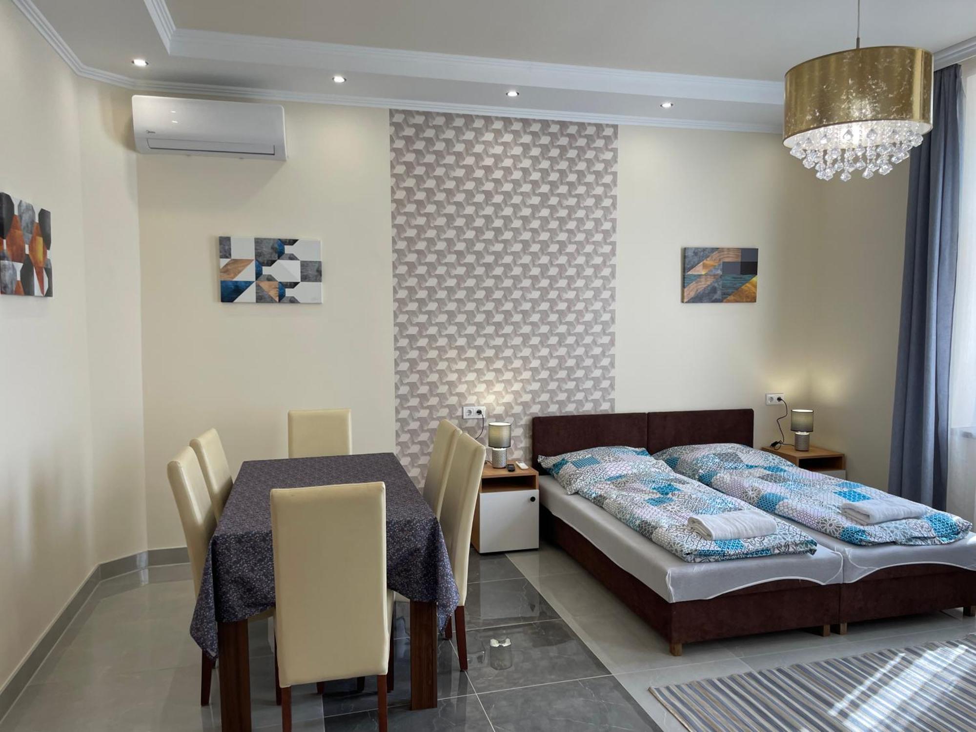 Kovács Apartmanház Kiskunhalas Camera foto